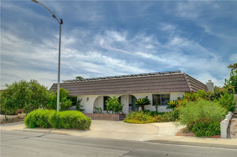 3507 La Paloma Avenue Las Vegas, NV 89121
