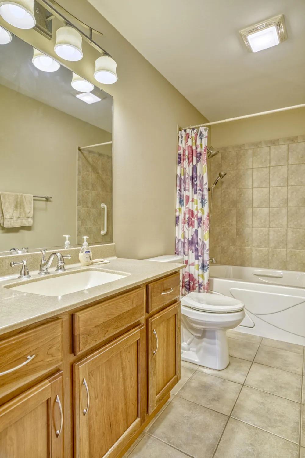 9881 Hart Street St. John, IN 46373