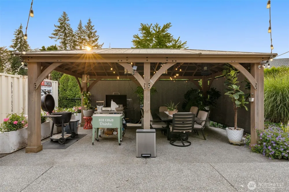 15011 W Lake Goodwin Road Stanwood, WA 98292