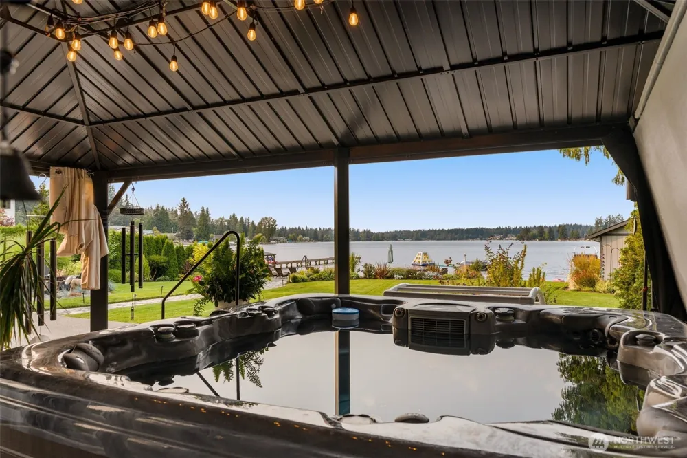 15011 W Lake Goodwin Road Stanwood, WA 98292