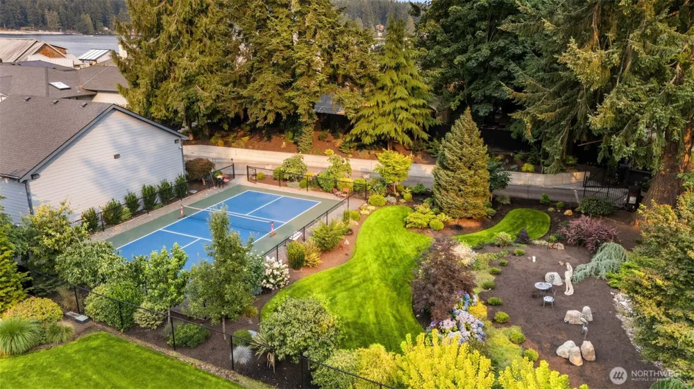 15011 W Lake Goodwin Road Stanwood, WA 98292