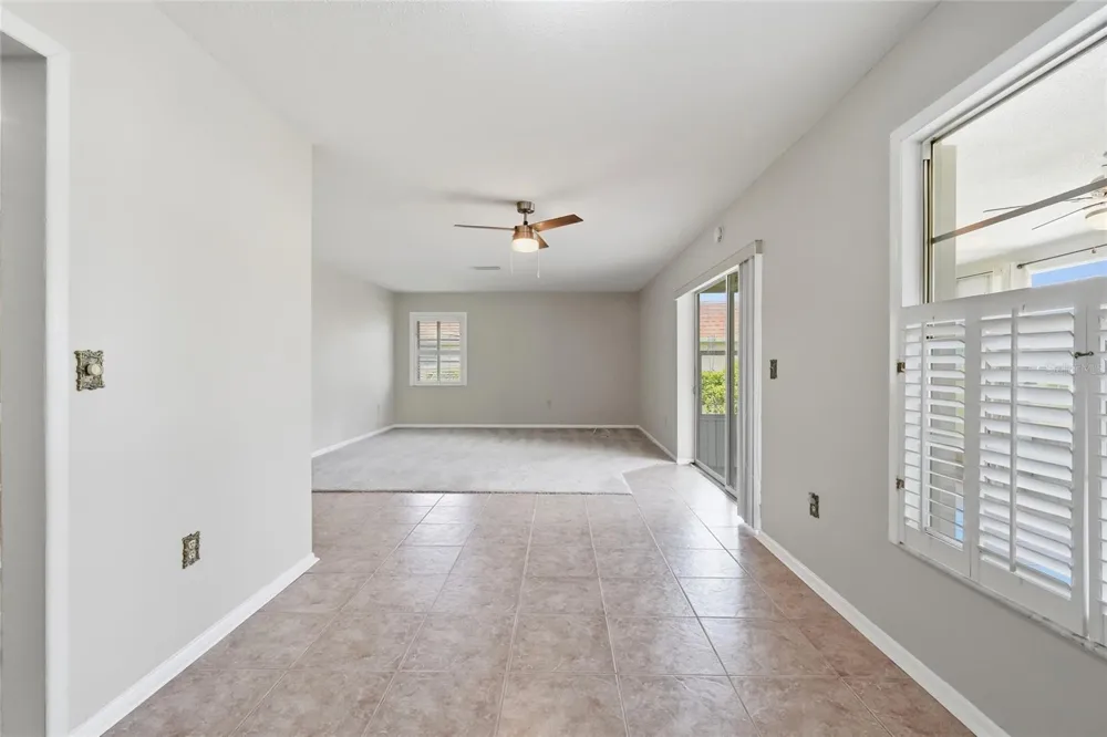 7206 10TH AVENUE W Bradenton, FL 34209