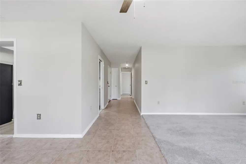 7206 10TH AVENUE W Bradenton, FL 34209