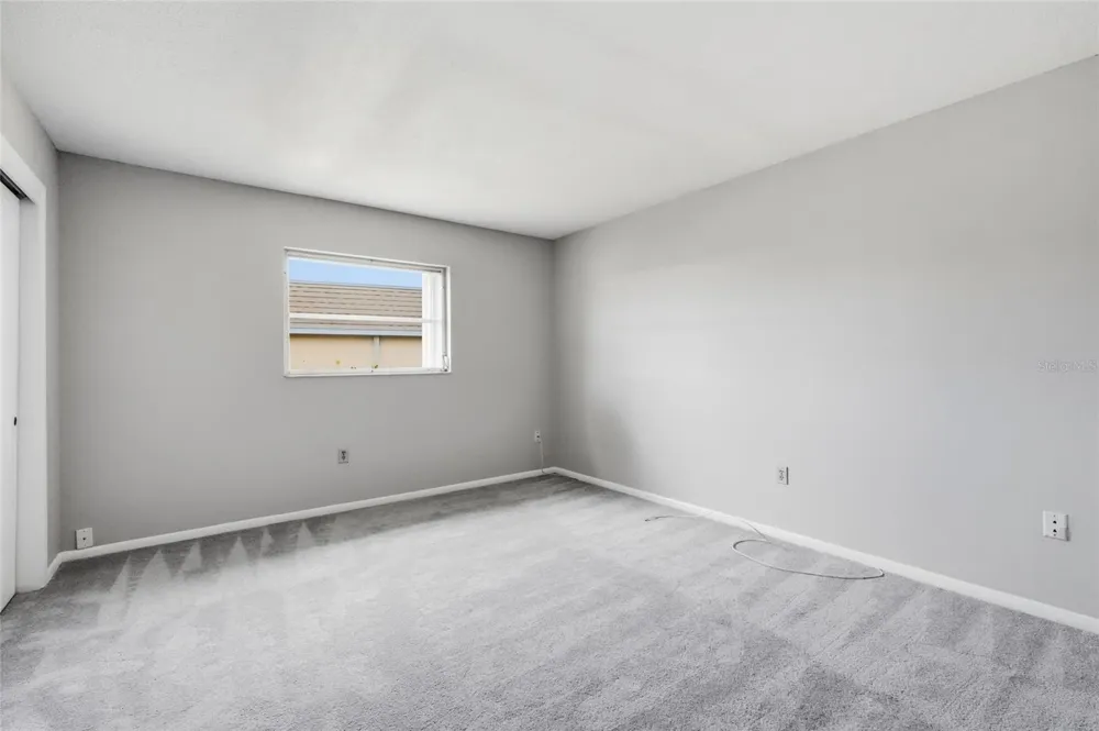 7206 10TH AVENUE W Bradenton, FL 34209