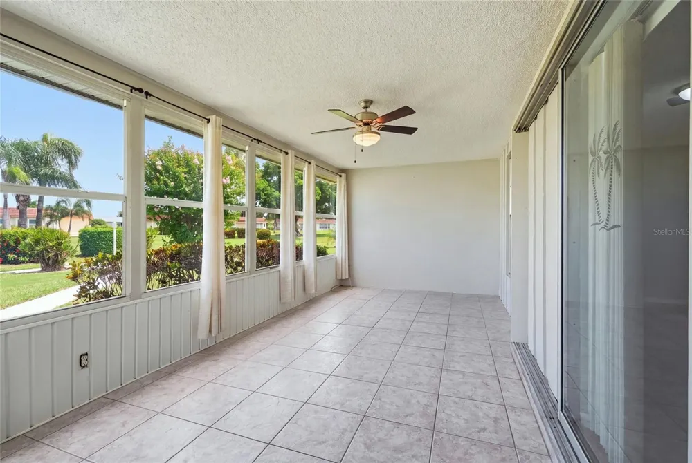 7206 10TH AVENUE W Bradenton, FL 34209