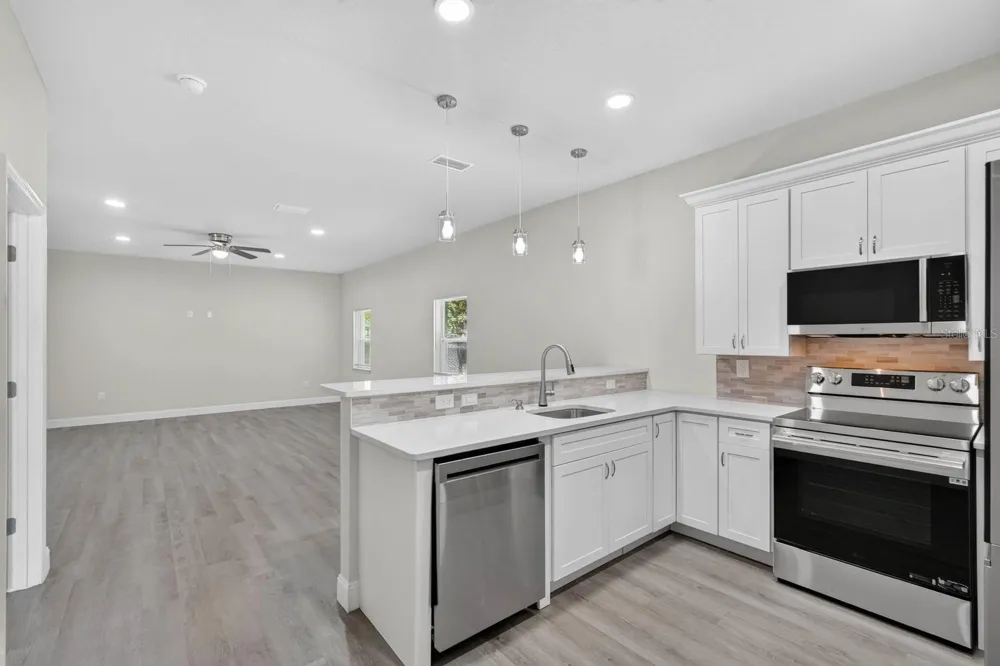 757 INDIANA STREET Daytona Beach, FL 32114