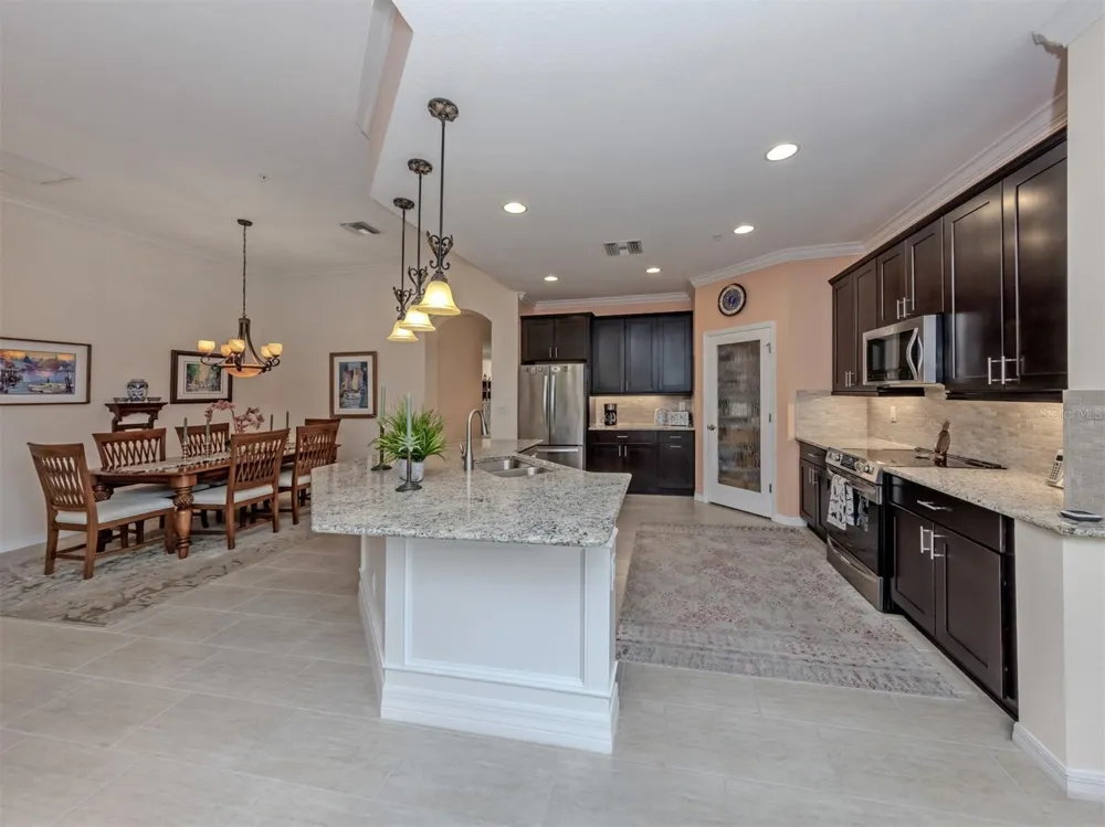 170 BELLA VISTA TERRACE #20C North Venice, FL 34275