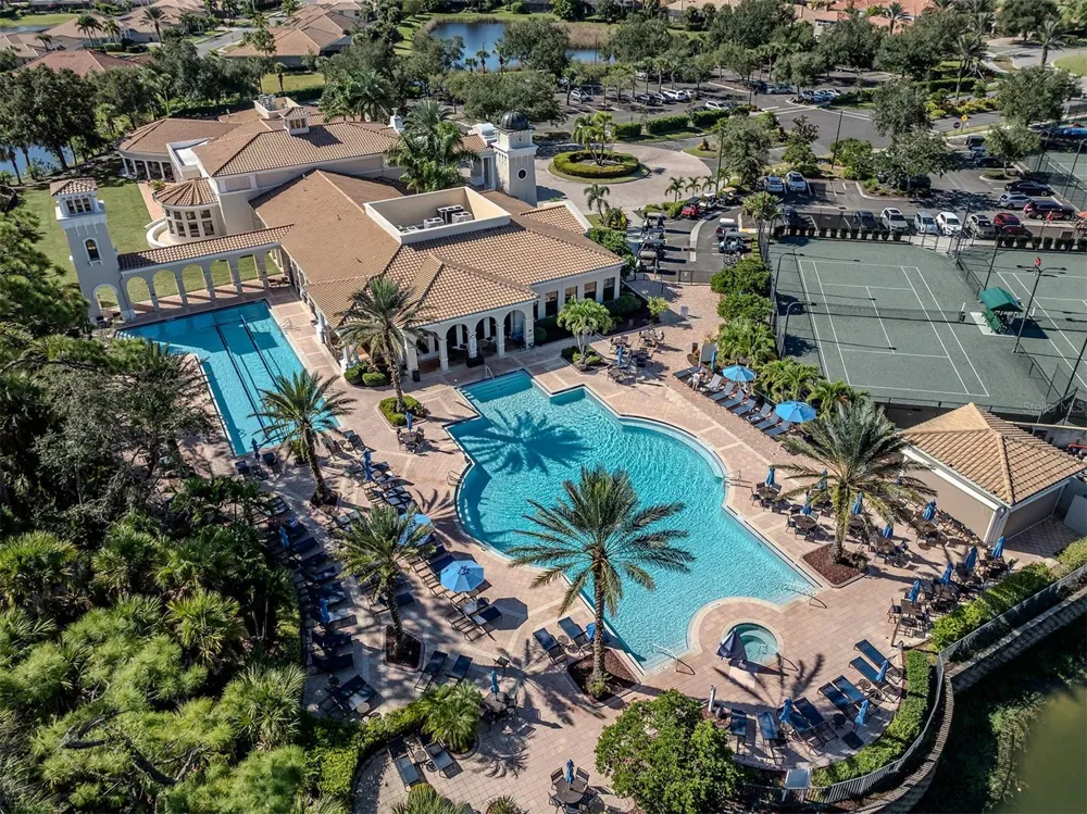 170 BELLA VISTA TERRACE #20C North Venice, FL 34275