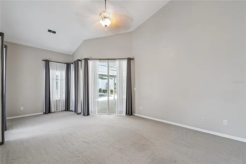1513 GRASSY RIDGE LANE Apopka, FL 32712