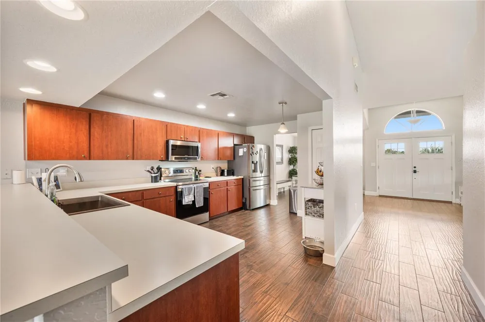 3326 MERLOT DRIVE Lakeland, FL 33811