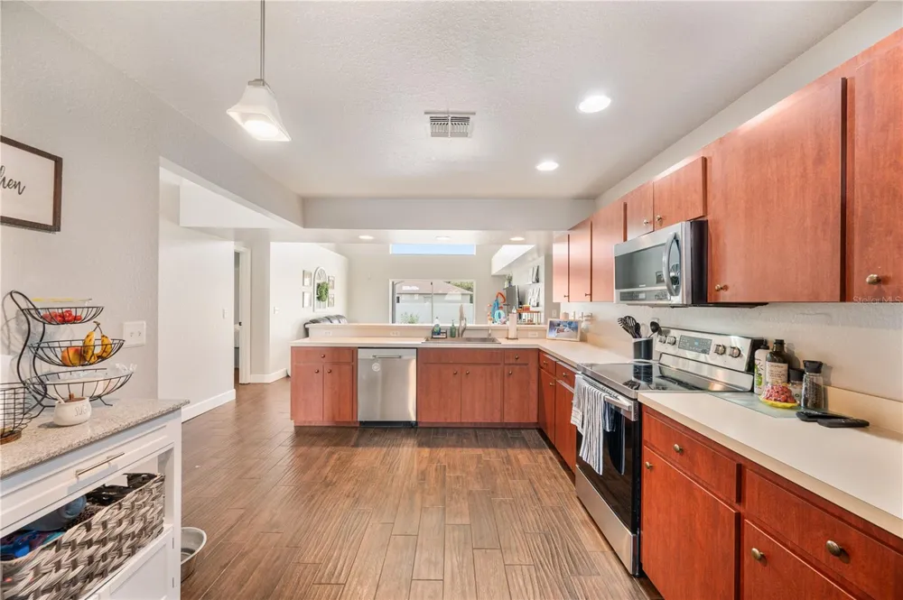 3326 MERLOT DRIVE Lakeland, FL 33811