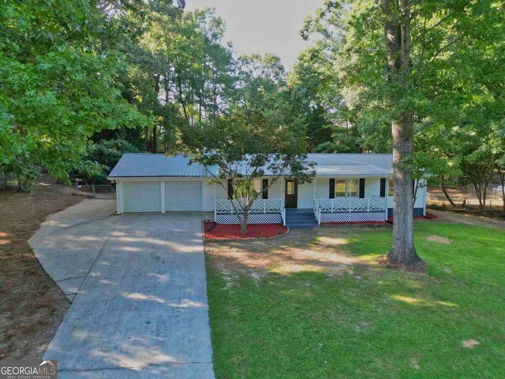 402 Trotters RDG Lawrenceville, GA 30043