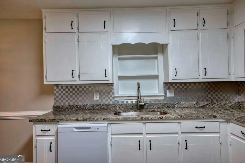 402 Trotters RDG Lawrenceville, GA 30043