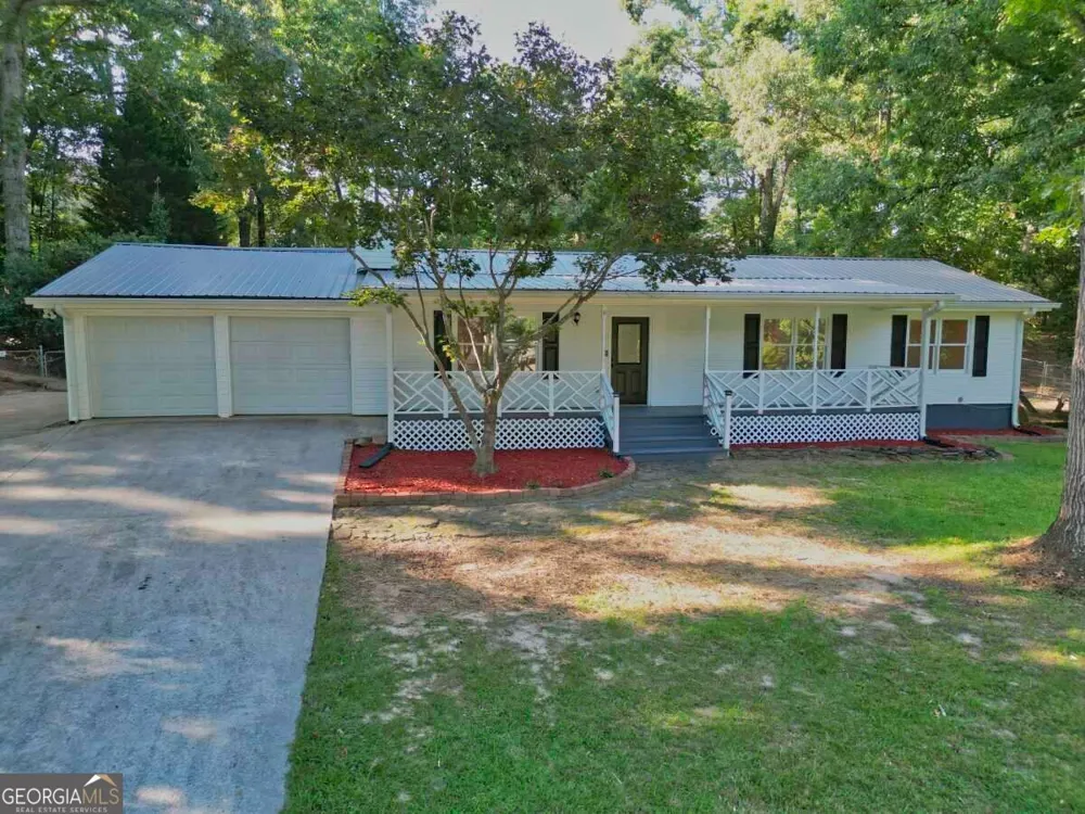 402 Trotters RDG Lawrenceville, GA 30043