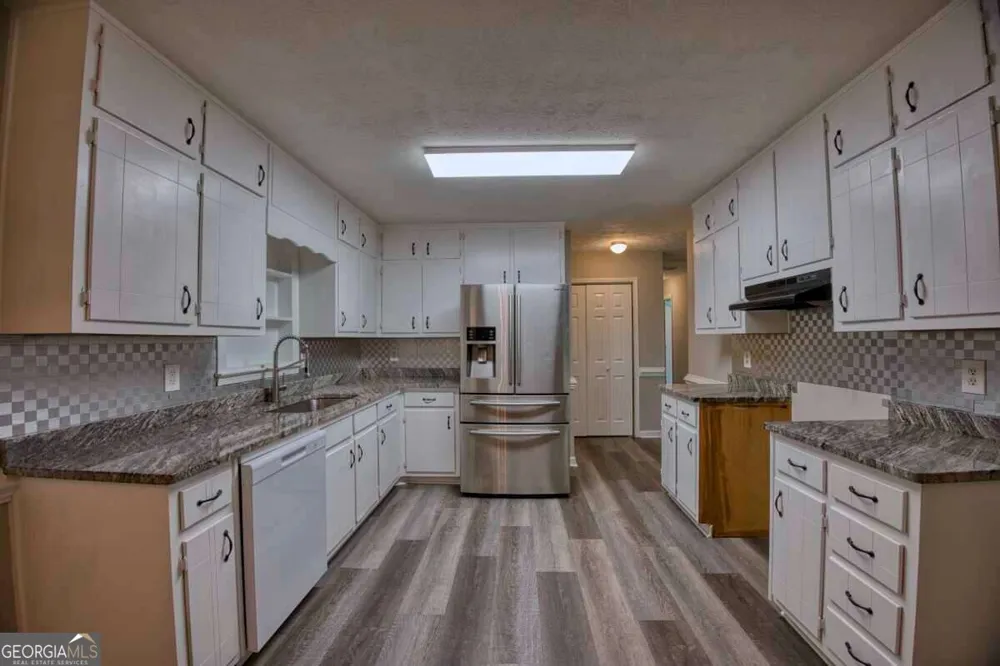 402 Trotters RDG Lawrenceville, GA 30043