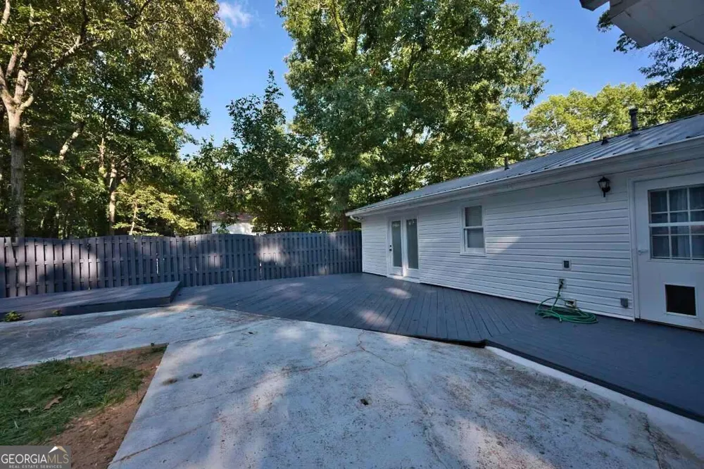 402 Trotters RDG Lawrenceville, GA 30043