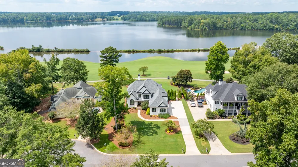 403 Cimaron Park Peachtree City, GA 30269