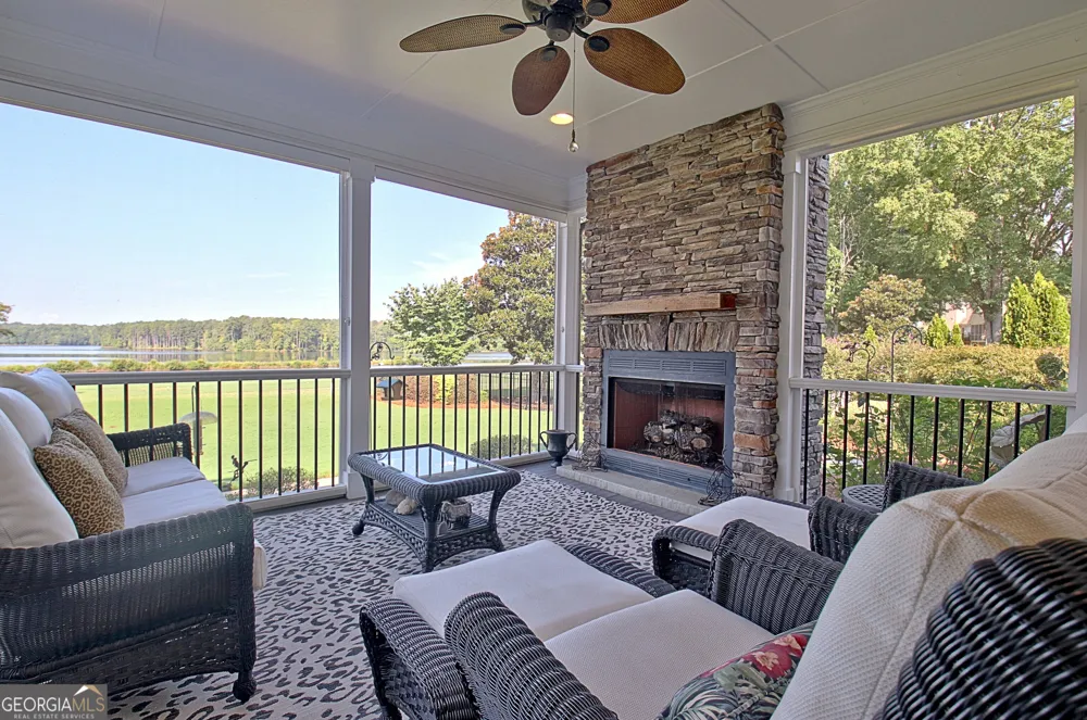 403 Cimaron Park Peachtree City, GA 30269