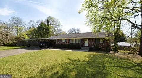 3561 Westbrook DR SE