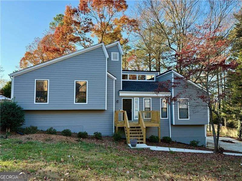 2707 HAWK DR NE Marietta, GA 30066