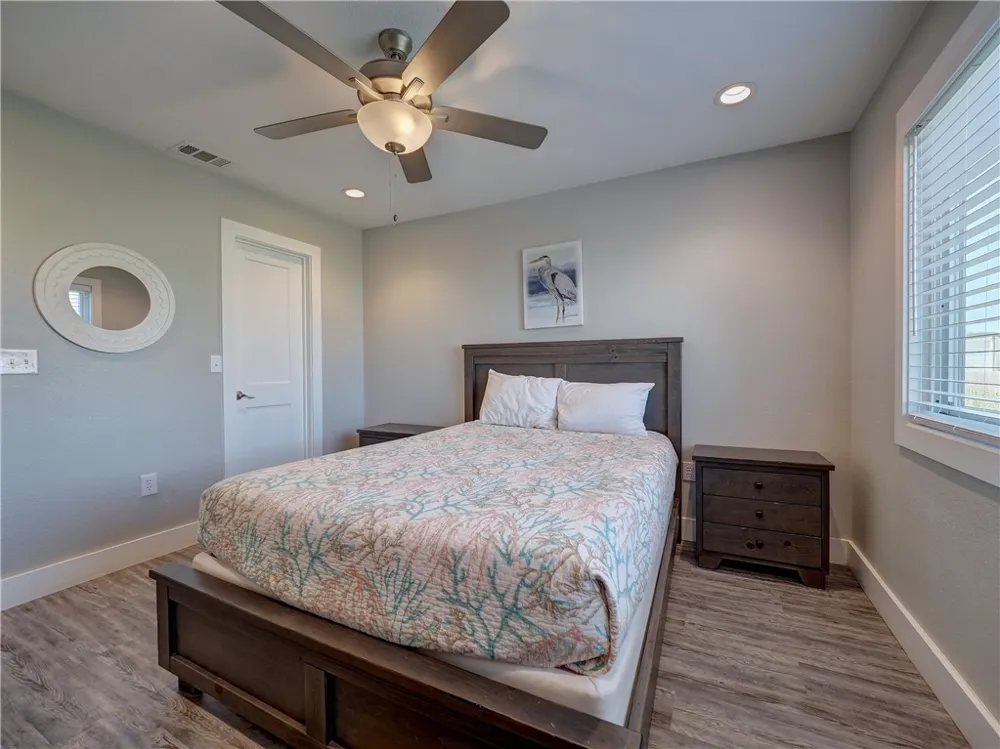 230 Cut Off #126 Port Aransas, TX 78373