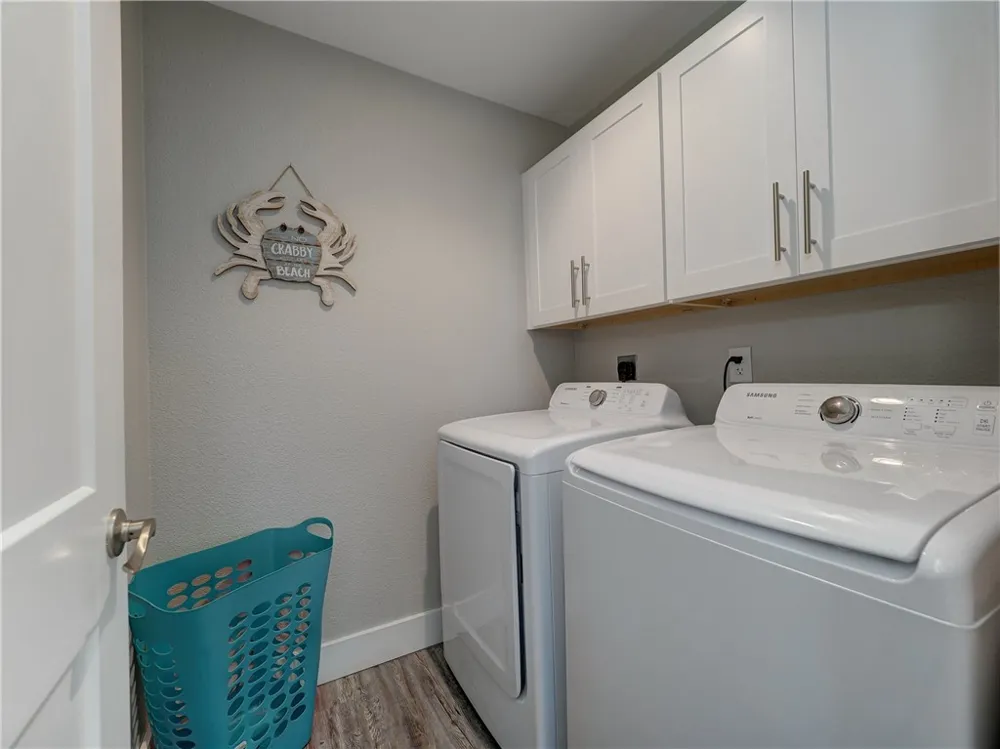230 Cut Off #126 Port Aransas, TX 78373
