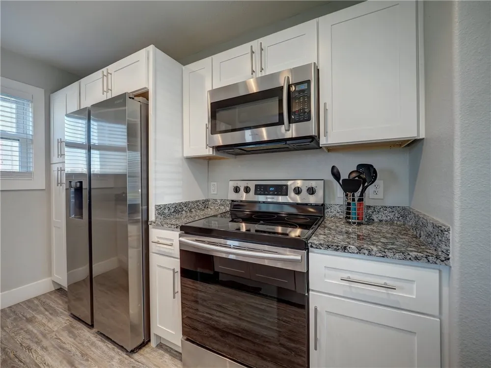 230 Cut Off #126 Port Aransas, TX 78373