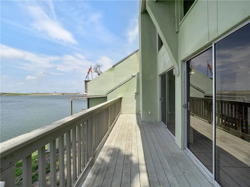 14300 Aloha Street #128 Corpus Christi, TX 78418