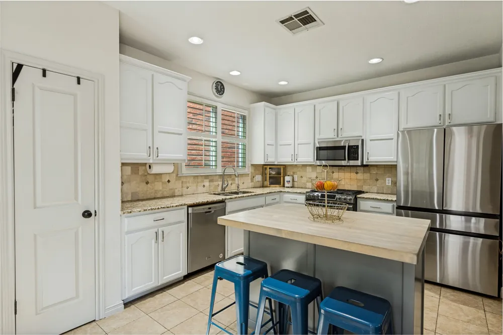 3803 Caney Creek Road Austin, TX 78732