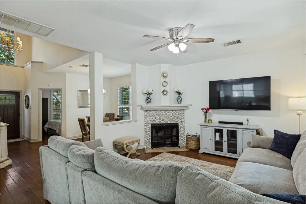 3803 Caney Creek Road Austin, TX 78732
