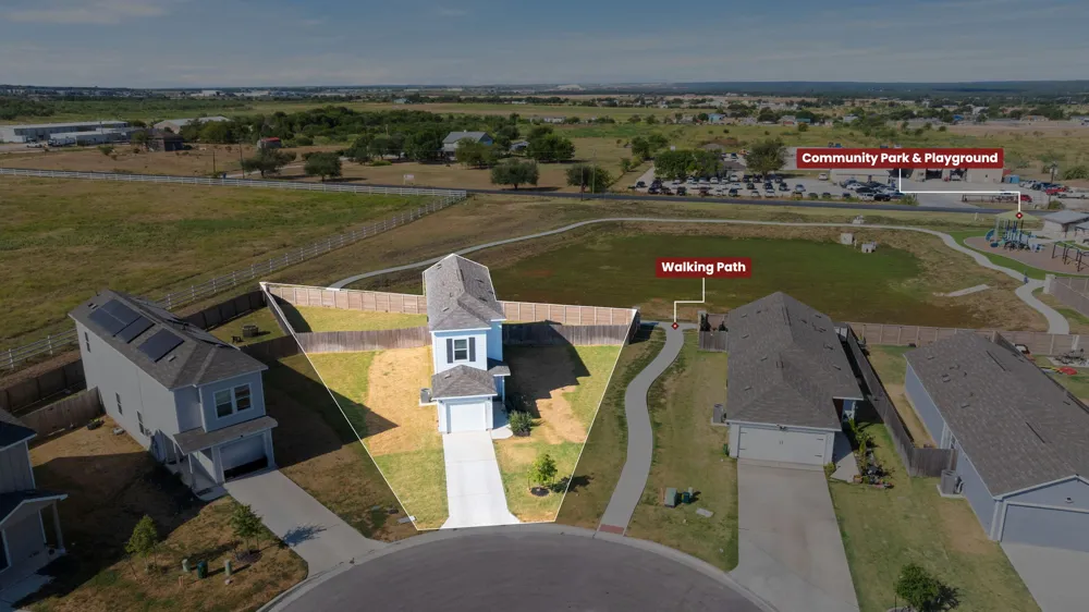 424 Marty Allen Loop Jarrell, TX 76537
