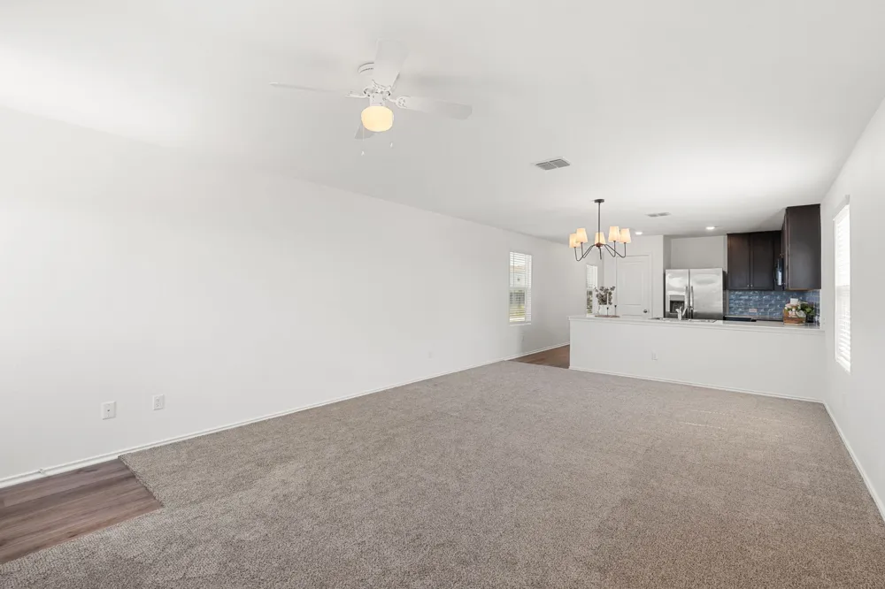 424 Marty Allen Loop Jarrell, TX 76537