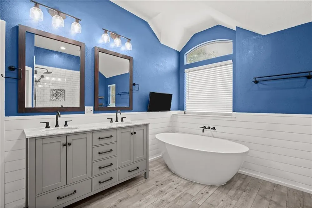 316 Poppy Cove Buda, TX 78610