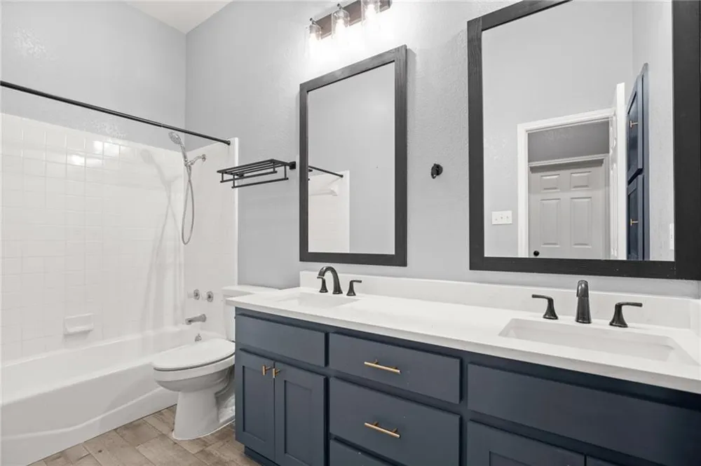 316 Poppy Cove Buda, TX 78610