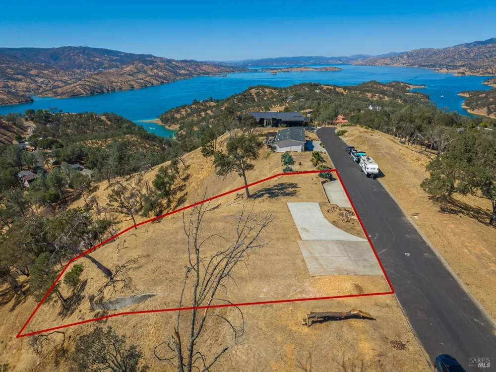 1061 Westridge Drive Napa, CA 94558