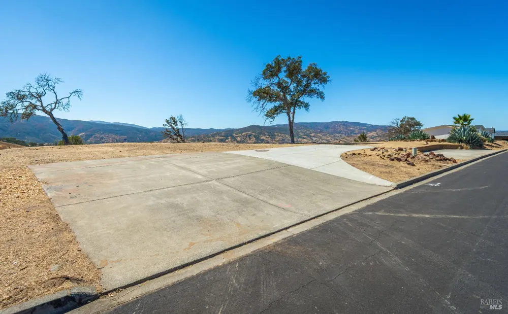 1061 Westridge Drive Napa, CA 94558