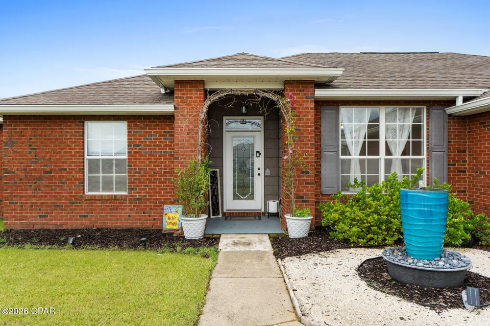 5422 Blue Dog Road Panama City, FL 32404
