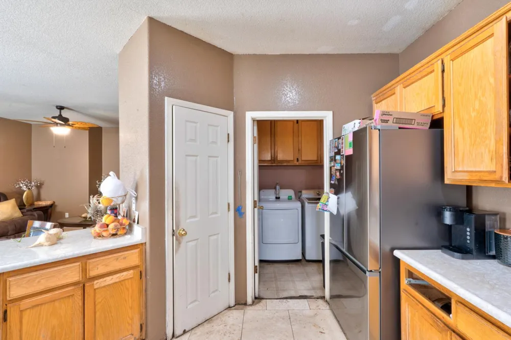6561 Alyssa Drive Winton, CA 95388