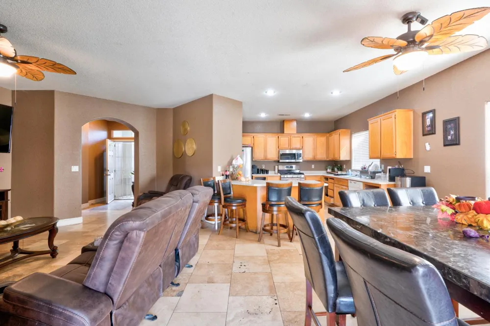 6561 Alyssa Drive Winton, CA 95388