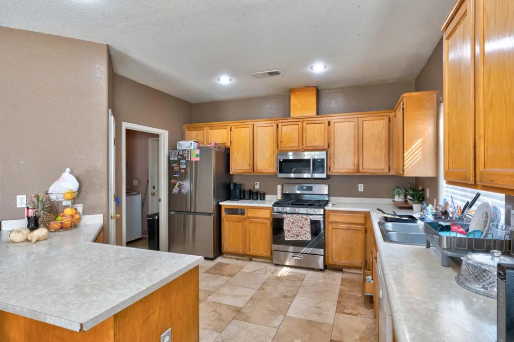 6561 Alyssa Drive Winton, CA 95388