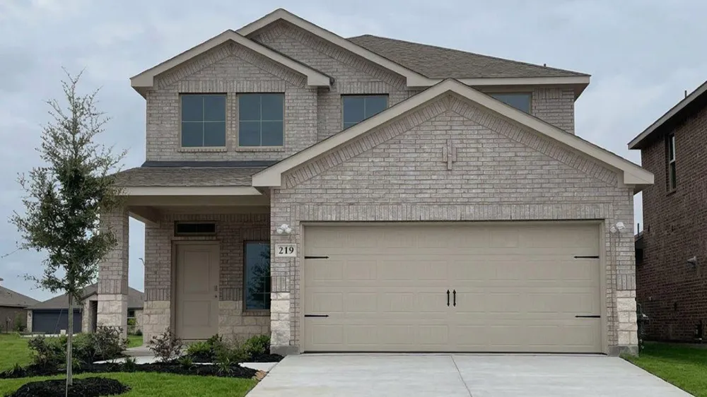 219 Pheasant Run Road Terrell, TX 75160