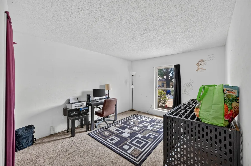 7131 Nutmeg Lane Dallas, TX 75249