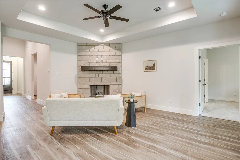 3221 NW 25th Street Fort Worth, TX 76106