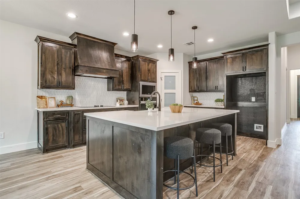 3221 NW 25th Street Fort Worth, TX 76106