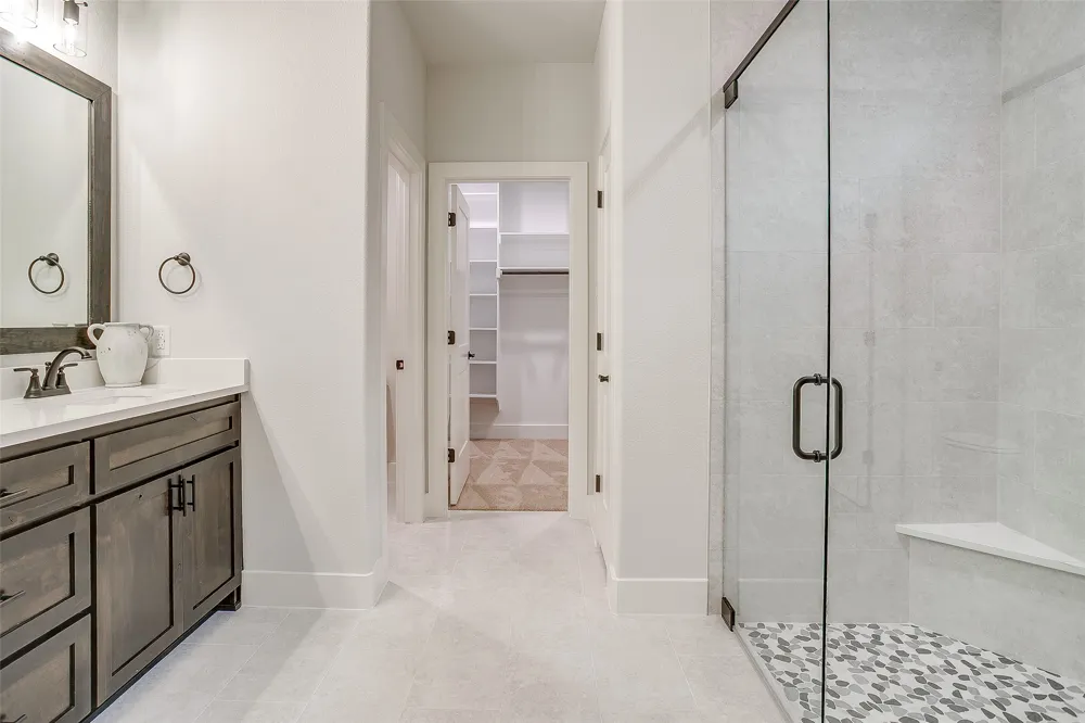 3221 NW 25th Street Fort Worth, TX 76106