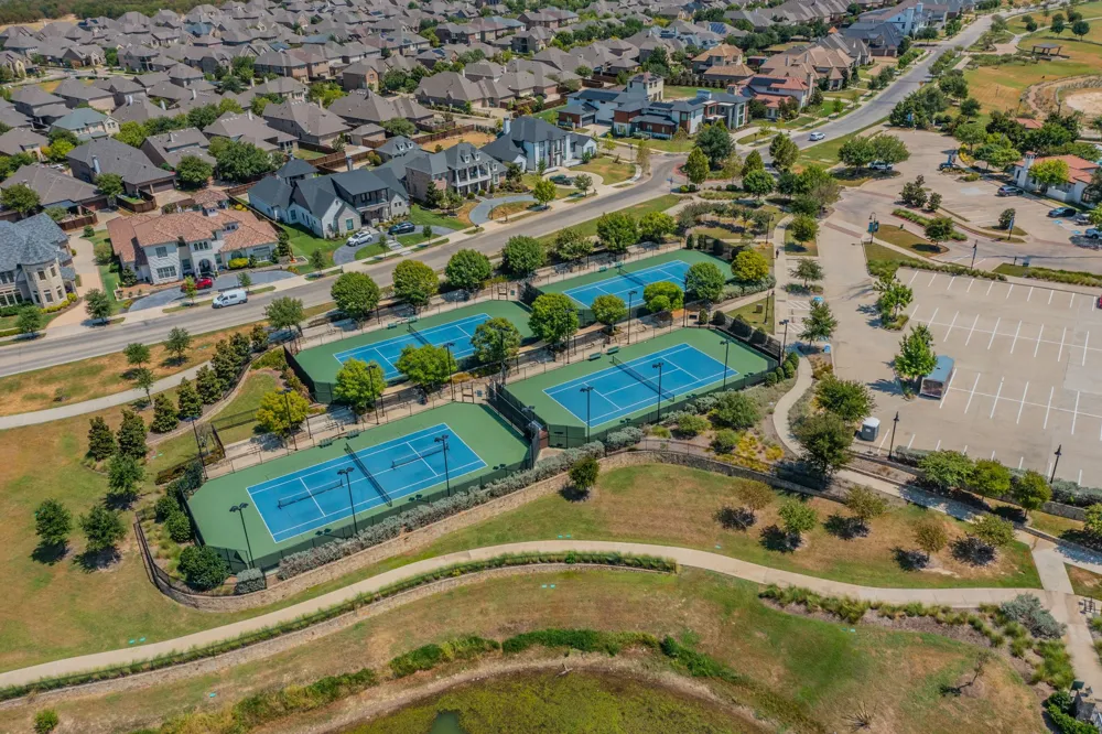 705 Morning Dove Lane Arlington, TX 76005