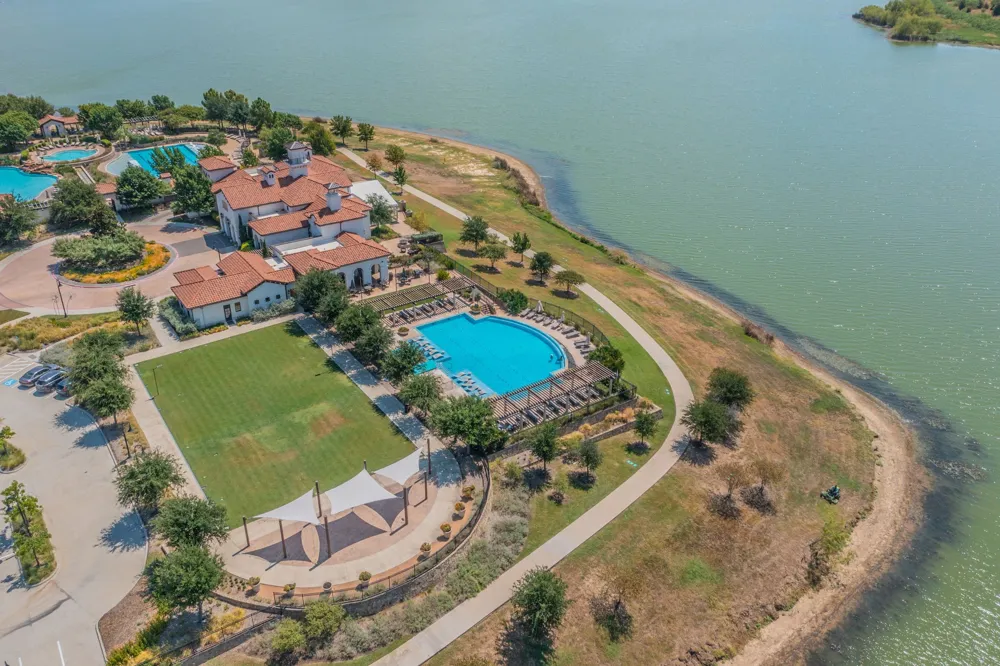 705 Morning Dove Lane Arlington, TX 76005