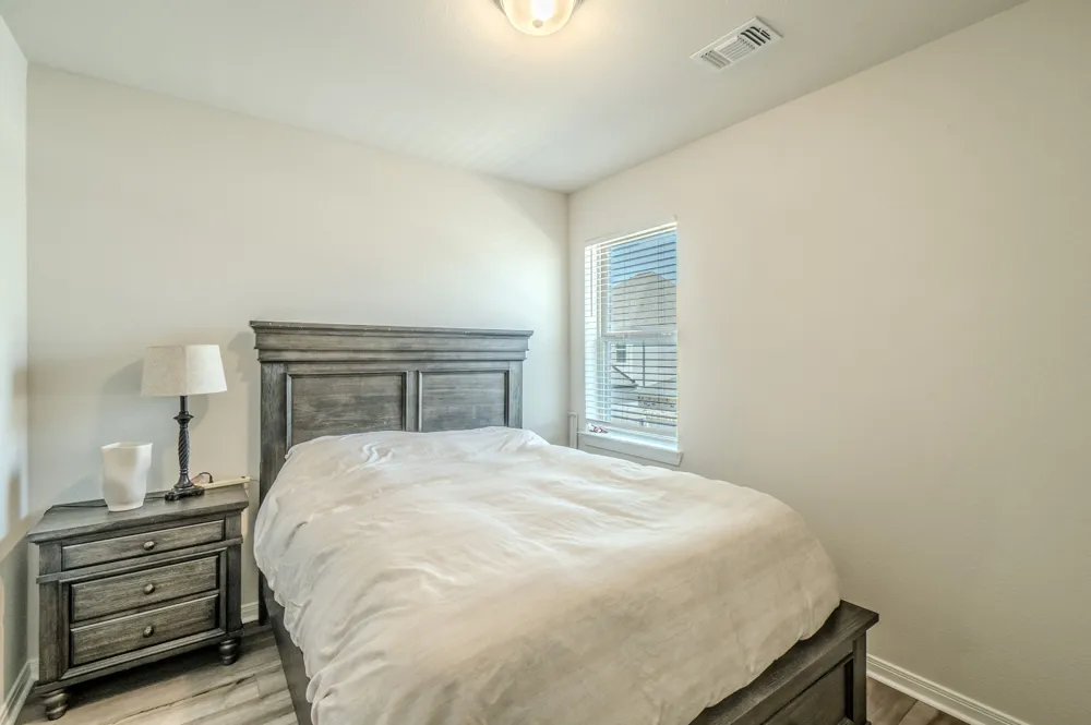 705 Morning Dove Lane Arlington, TX 76005