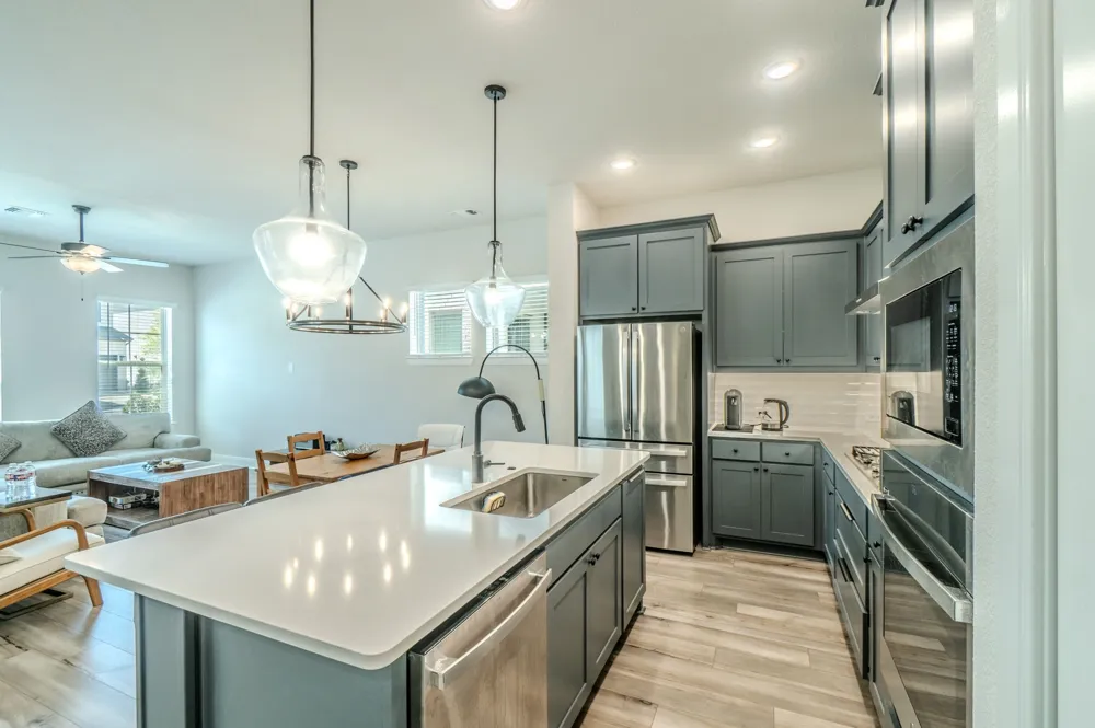 705 Morning Dove Lane Arlington, TX 76005