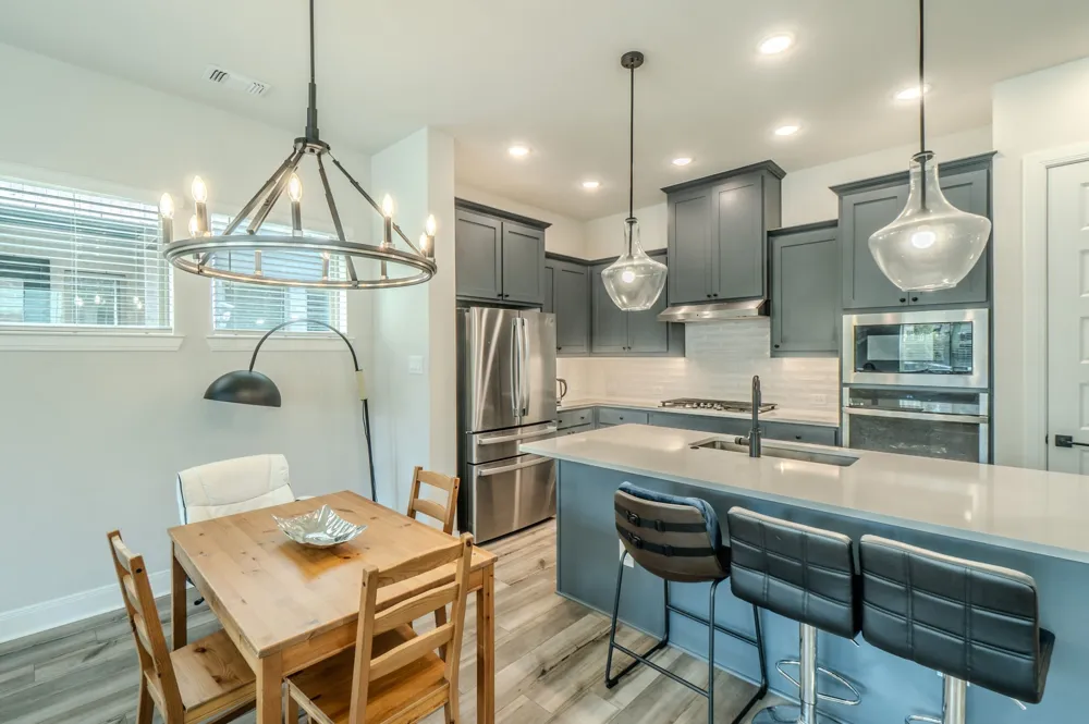 705 Morning Dove Lane Arlington, TX 76005
